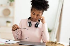 Troubles de vision réguliers : la meilleure astuce de traitements rapides