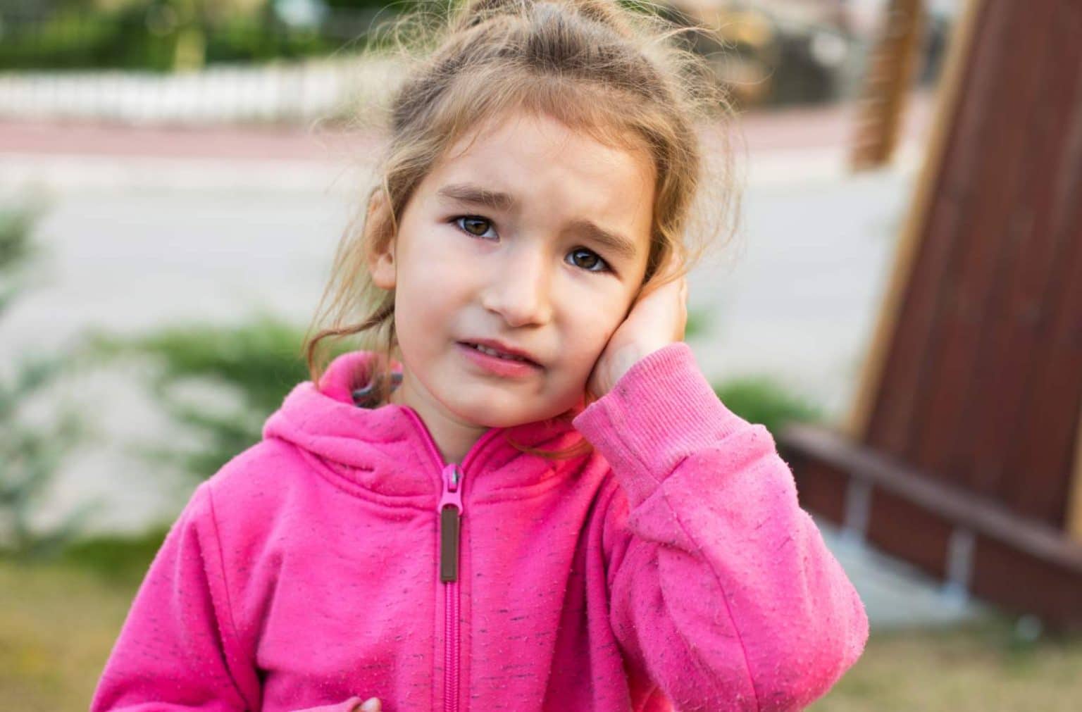 Votre enfant a mal aux oreilles : voici la première chose à faire