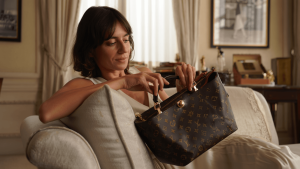 "Je voulais être elle" : Charlotte Gainsbourg révèle enfin la pièce iconique de sa mère qui l'obsédait quand elle était enfant