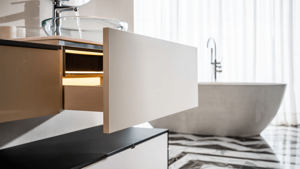 Salle de bain: meubles design et robinets économes qui changent la donne Tendances salle de bain: meubles design et robinetterie