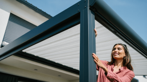 Pergola à toile rétractable: Village-Neuf, Huningue 3 Frontières