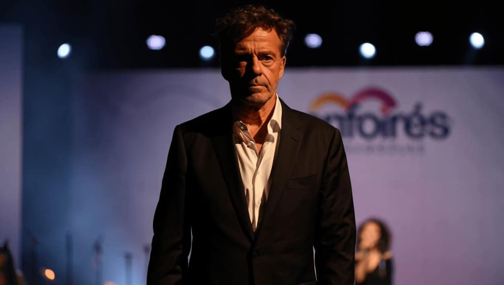 Patrick Bruel absent aux Enfoirés: il choisit de s’éloigner pour protéger les Restos du Cœur Patrick Bruel se retire des spectacles des Enfoirés « pour ne pas mettre dans l’embarras les Restos du Cœur »