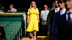 Zara Tindall impose sa robe d’été: le look royal facile à copier Zara Tindall a trouvé la robe d'été qui donne une allure royale sans effort