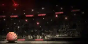 Athlètes en action lors d'une compétition sportive internationale en Méditerranée