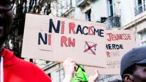 Jaoui, Faye, Michalik montent au créneau: appel public contre la montée de l’extrême droite Jaoui, Faye, Michalik… Ces personnalités refusent de « se taire face à l’extrême droite »